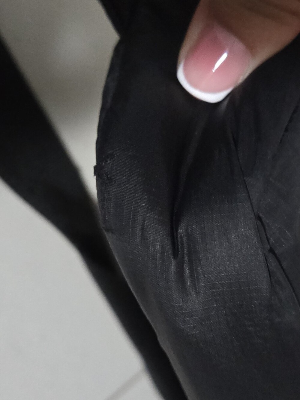 Lululemon Wear Ever Black Quilted Waist Bag - Picture 10 of 14